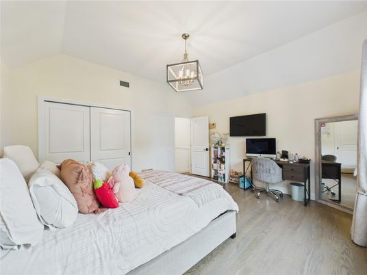 Bedroom, Home Office, Interior, Pendant Lights, Wood Texture Flooring