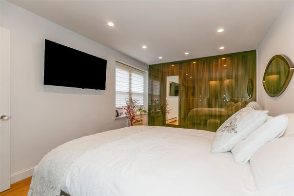 Bedroom, Interior, Recessed Lighting, Wood Texture Flooring