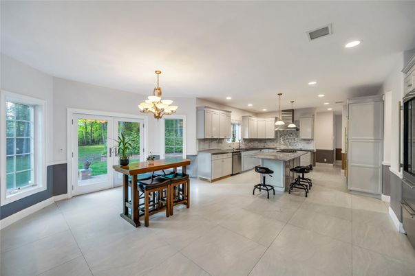 Chandelier, Interior, Kitchen, Pendant Lights, Recessed Lighting, Stainless Steel Appliances