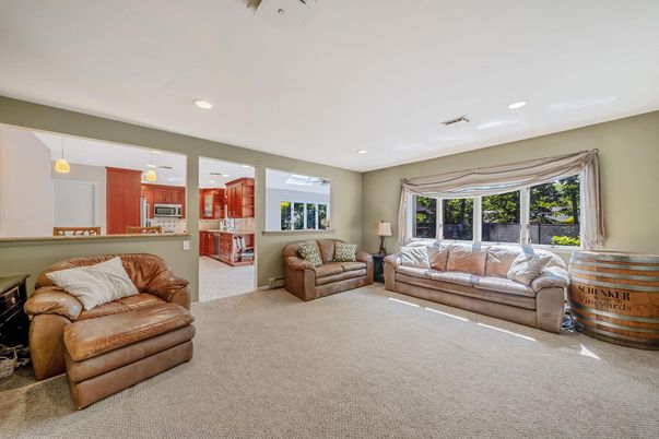 Interior, Kitchen, Living room, Pendant Lights, Recessed Lighting