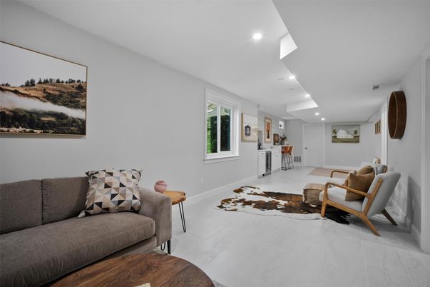 Interior, Kitchen, Living room, Marble, Recessed Lighting