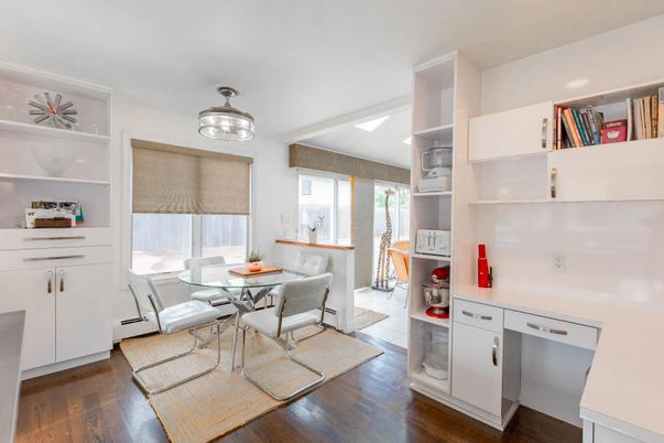 Dining room, Interior, Wood Texture Flooring