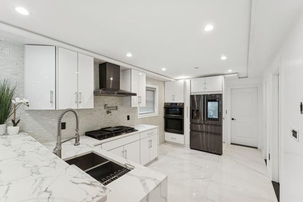 Interior, Kitchen, Marble, Recessed Lighting, Stainless Steel Appliances