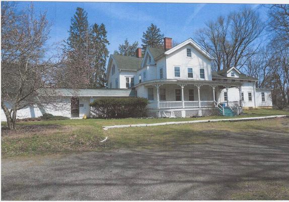Backyard, Exterior, Facade, Farmhouse