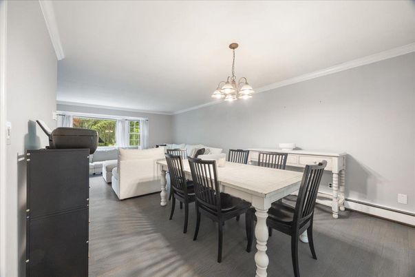 Chandelier, Dining room, Interior, Living room, Wood Texture Flooring