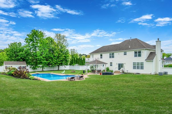 Backyard, Exterior, Pool