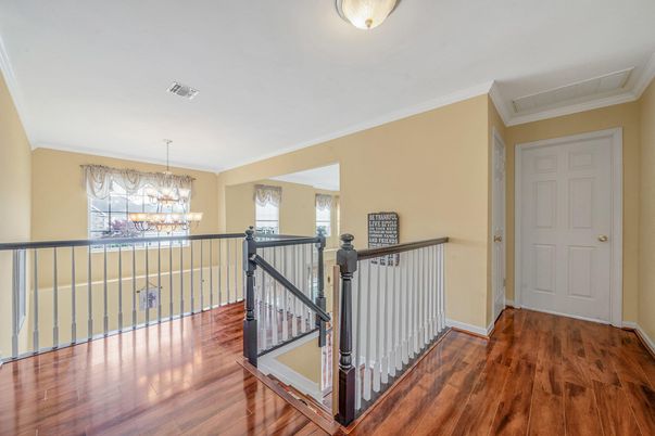 Chandelier, Interior, Wood Texture Flooring