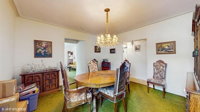 Chandelier, Dining room, Interior