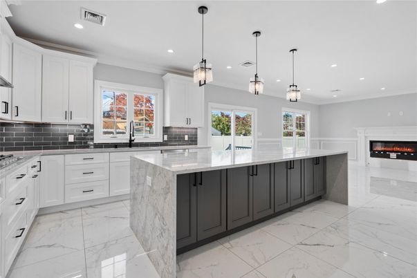 Fireplace, Interior, Kitchen, Marble, Pendant Lights, Recessed Lighting