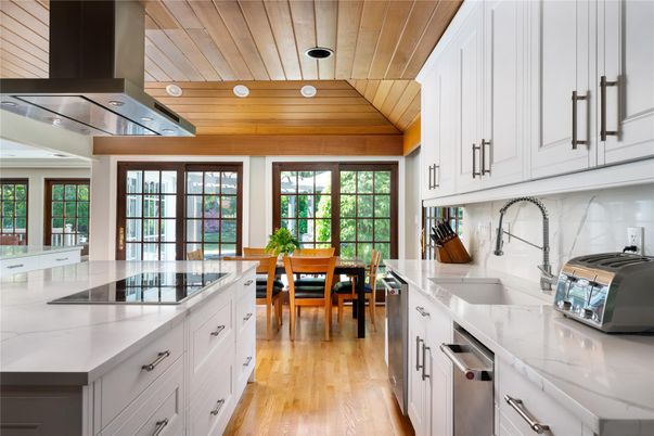 Dining room, Interior, Kitchen, Recessed Lighting, Wooden Ceilings, Wood Texture Flooring