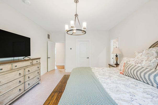 Bedroom, Interior, Pendant Lights
