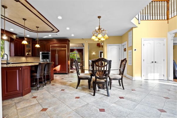 Chandelier, Dining room, Interior, Kitchen, Pendant Lights, Recessed Lighting
