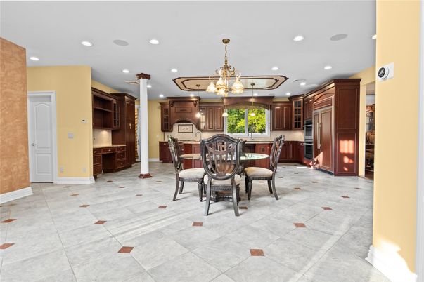 Chandelier, Dining room, Interior, Kitchen, Recessed Lighting