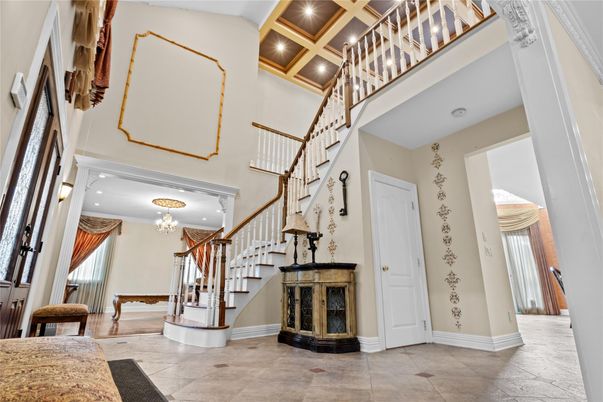 Chandelier, Interior, Recessed Lighting