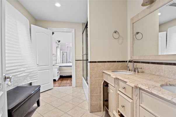 Bathroom, Dual Sink Vanities, Interior, Recessed Lighting, Wood Texture Flooring