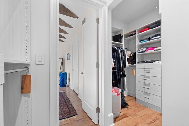 Interior, Walk-in Closets, Wood Texture Flooring