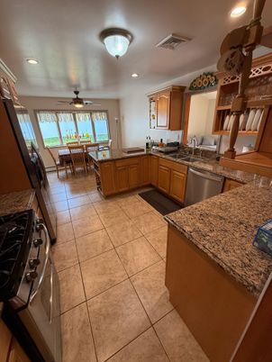 Dining room, Interior, Kitchen, Recessed Lighting
