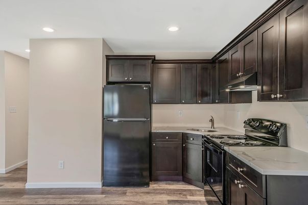 Interior, Kitchen, Recessed Lighting, Wood Texture Flooring