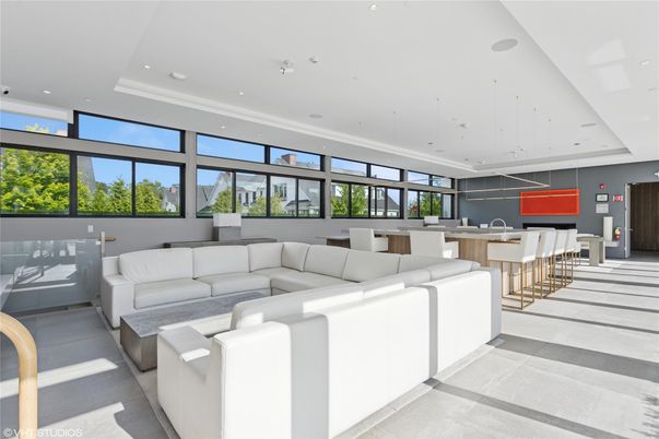 Dining room, Interior, Living room, Pendant Lights, Recessed Lighting