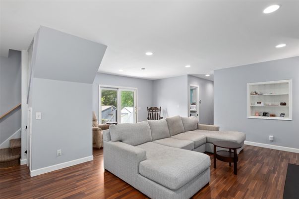Interior, Living room, Recessed Lighting, Wood Texture Flooring
