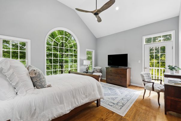 Bedroom, Home Office, Interior, Recessed Lighting, Wood Texture Flooring