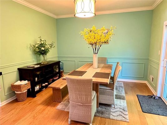 Dining room, Interior, Wood Texture Flooring