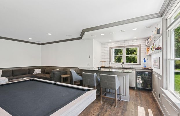 Billiard Table, Game Room, Interior, Living room, Recessed Lighting, Wood Texture Flooring