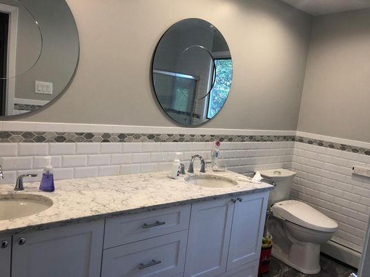 Bathroom, Dual Sink Vanities, Interior