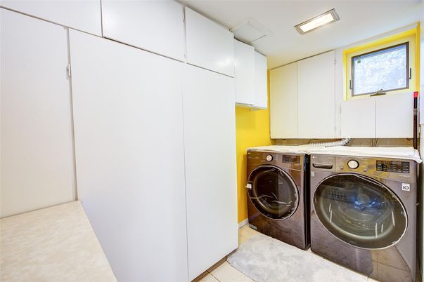 Interior, Recessed Lighting, Washer