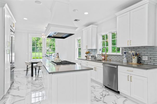 Dining room, Interior, Kitchen, Marble, Recessed Lighting, Stainless Steel Appliances
