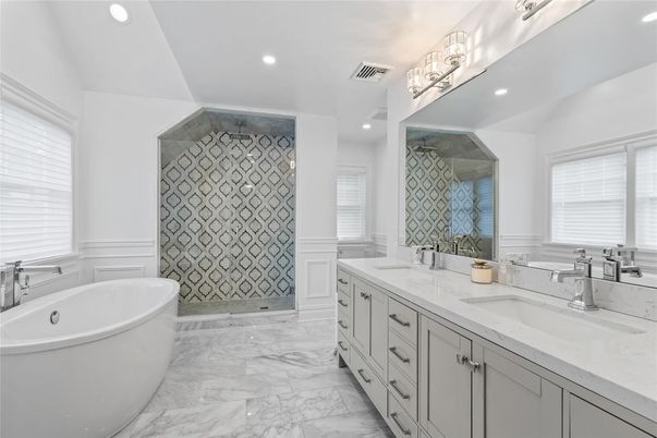 Bathroom, Dual Sink Vanities, Free Standing Baths, Glass Shower, Interior, Marble, Recessed Lighting
