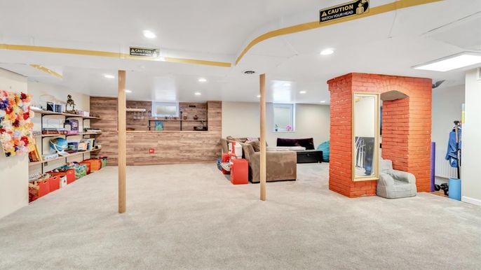 Interior, Recessed Lighting, Wooden Walls