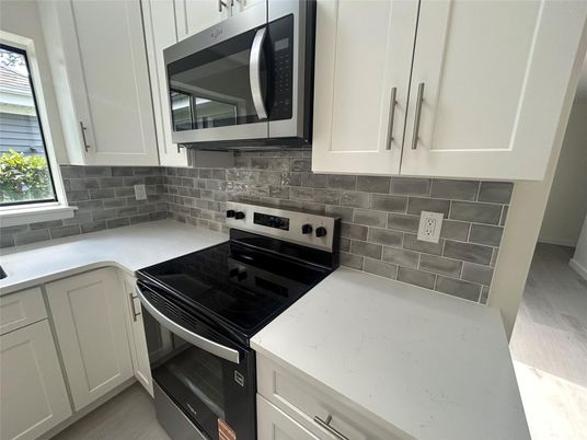 Interior, Kitchen, Stainless Steel Appliances