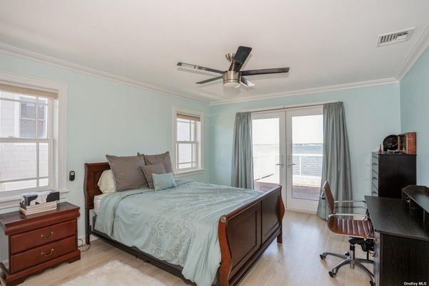 Bedroom, Home Office, Interior, Water, Wood Texture Flooring