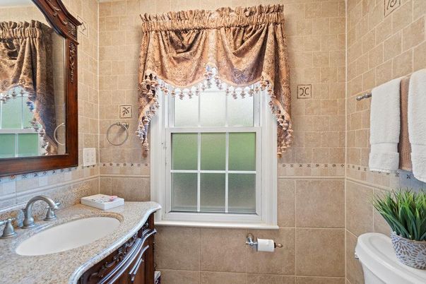 Bathroom, Interior, Stone Walls