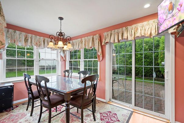 Chandelier, Dining room, Interior, Recessed Lighting