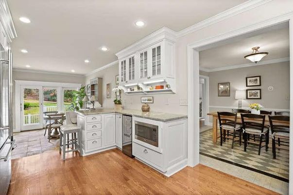 Dining room, Interior, Kitchen, Recessed Lighting, Wood Texture Flooring