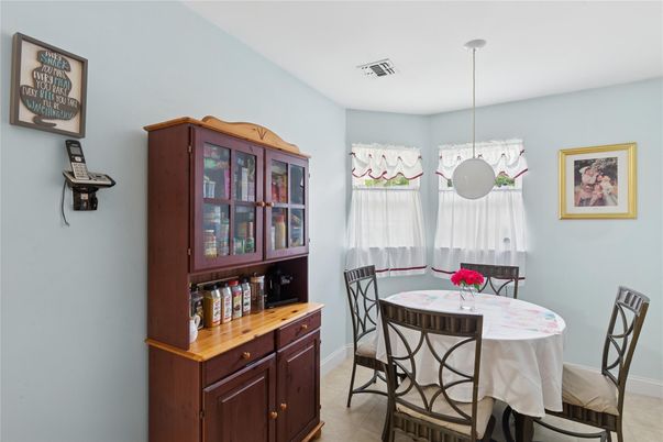 Dining room, Interior, Pendant Lights
