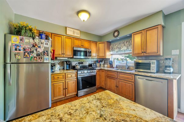 Interior, Kitchen, Stainless Steel Appliances