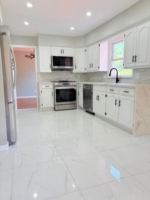 Interior, Kitchen, Marble, Recessed Lighting, Stainless Steel Appliances
