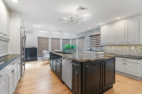 Dining room, Interior, Kitchen, Recessed Lighting, Wood Texture Flooring
