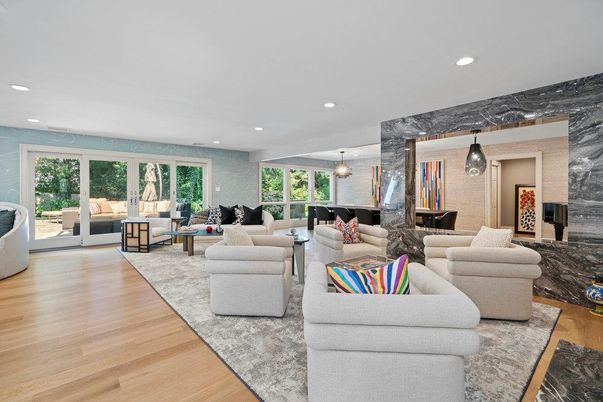 Dining room, Interior, Living room, Pendant Lights, Recessed Lighting, Wood Texture Flooring