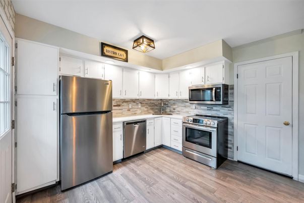 Interior, Kitchen, Stainless Steel Appliances, Wood Texture Flooring