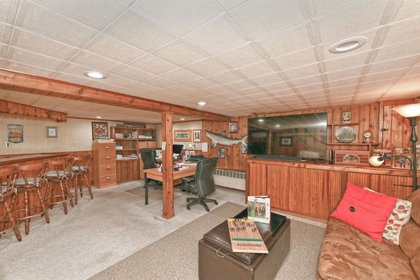 Home Office, Interior, Recessed Lighting, Wooden Walls