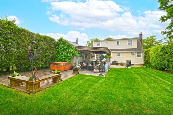 Backyard, Exterior, Hot Tub