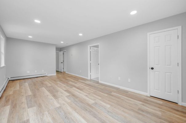 Empty room, Interior, Recessed Lighting, Wood Texture Flooring