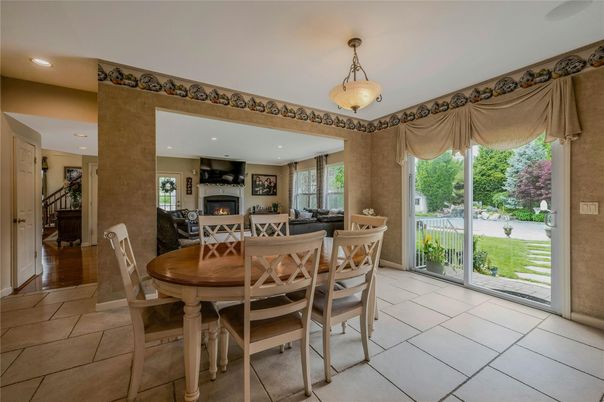 Dining room, Fireplace, Interior, Pendant Lights, Recessed Lighting