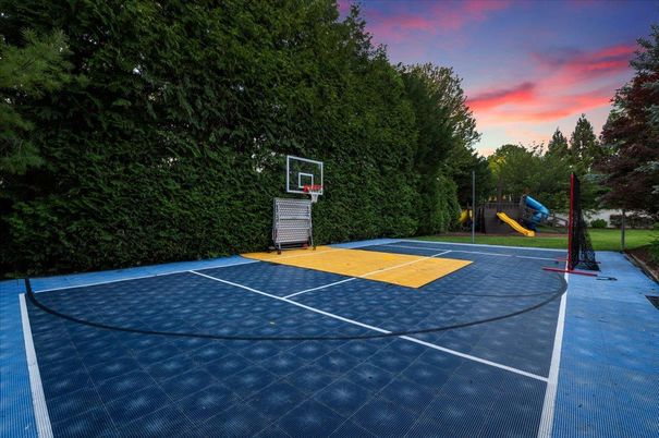 Exterior, Playground