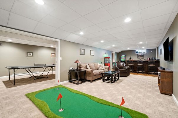 Game Room, Interior, Living room, Pendant Lights, Recessed Lighting