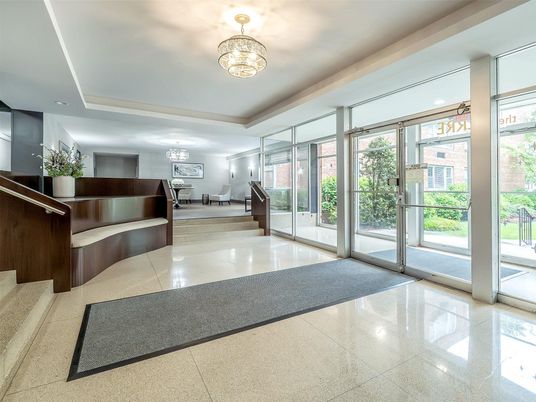 Interior, Piano, Recessed Lighting
